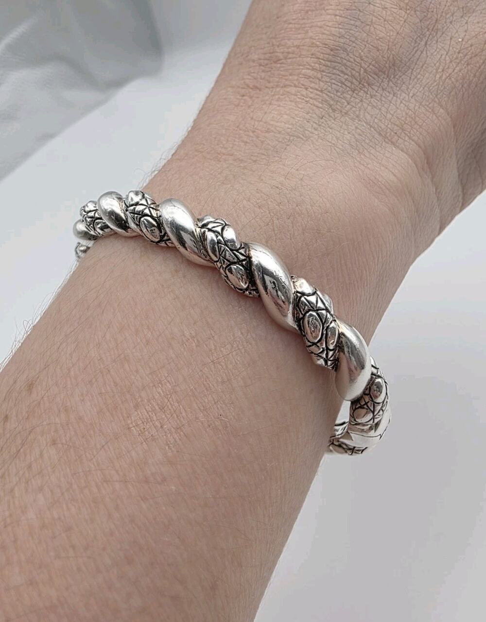 JAI John Hardy 925 Sterling Silver Twist Cable Hinged Bangle Bracelet 6.5"